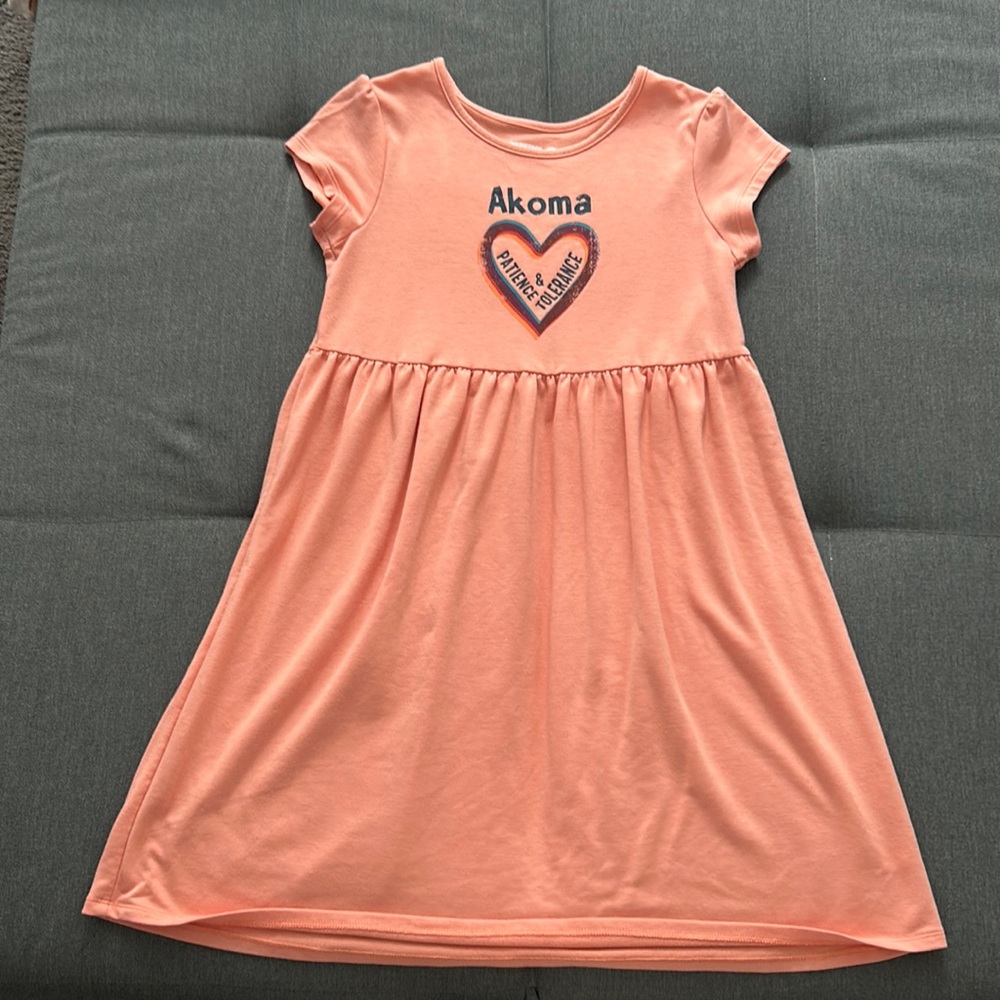 Girls dress. Short Sleeve.